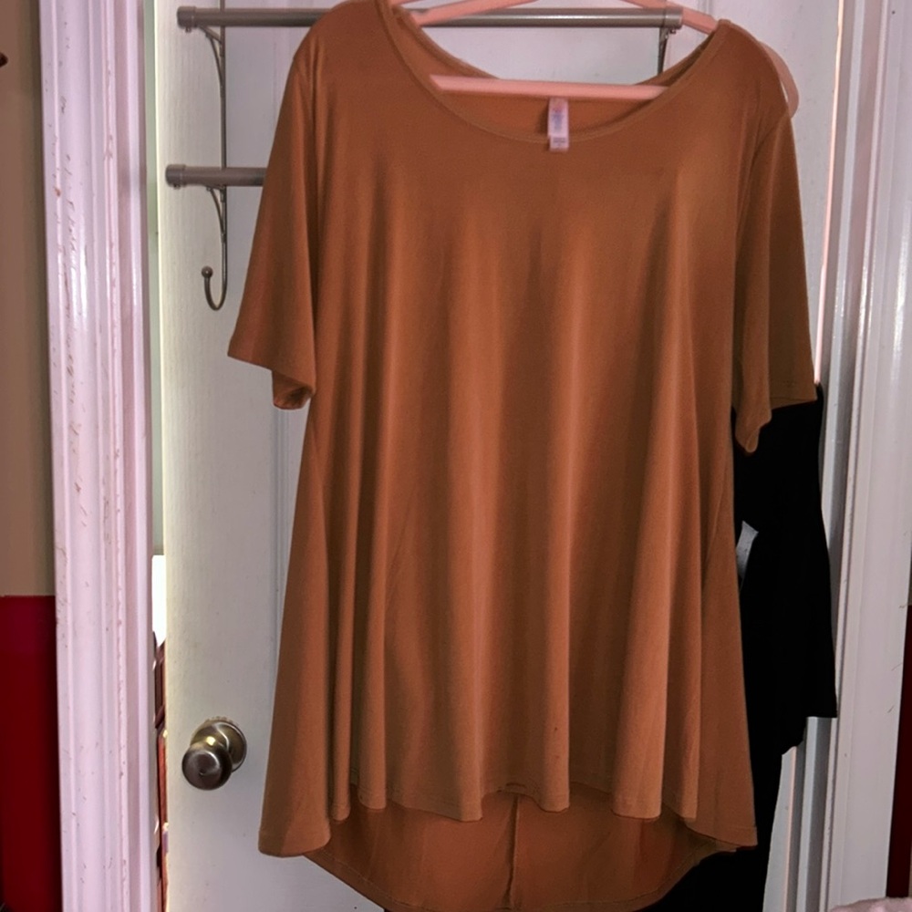 Lularoe Perfect T Top